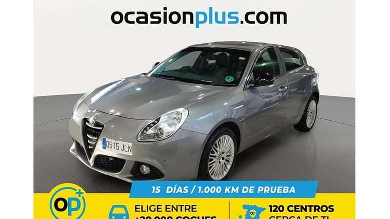 Gris Usado 2016 Alfa Romeo Giulietta Utilitario | 7315 € (Super precio) - Imagen 1/4