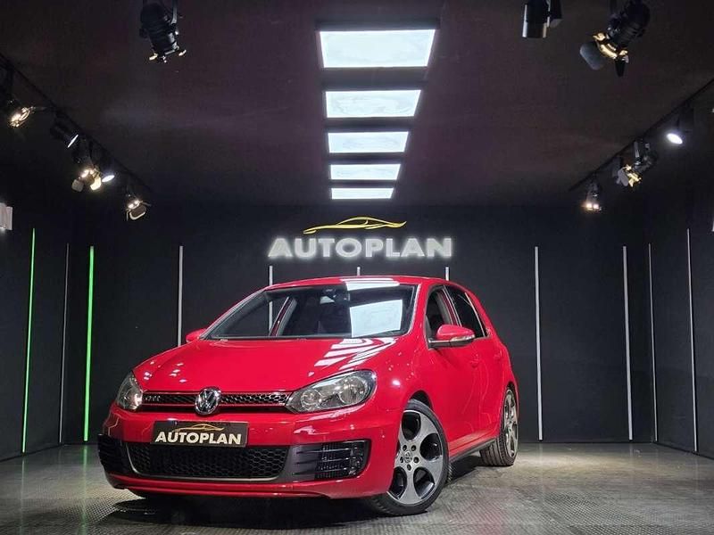 Rojo Usado 2010 VW Golf VI GTI Utilitario | 11.990 € (Buen precio) - Imagen 1/4