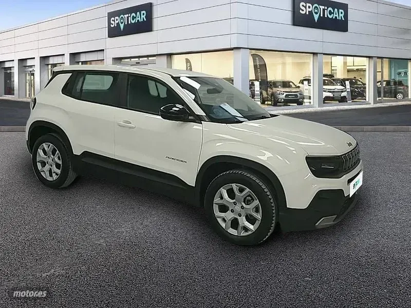 Usado Jeep Avenger Altitude 100 CV (73 kW) 2024 Blanco SUV