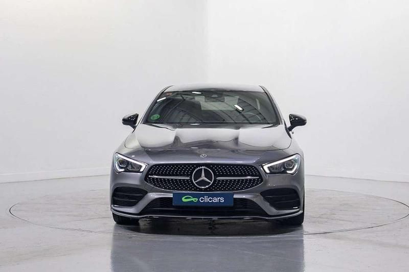 Usado Mercedes CLA180 136 CV (100 kW) 2020 Gris Berlina