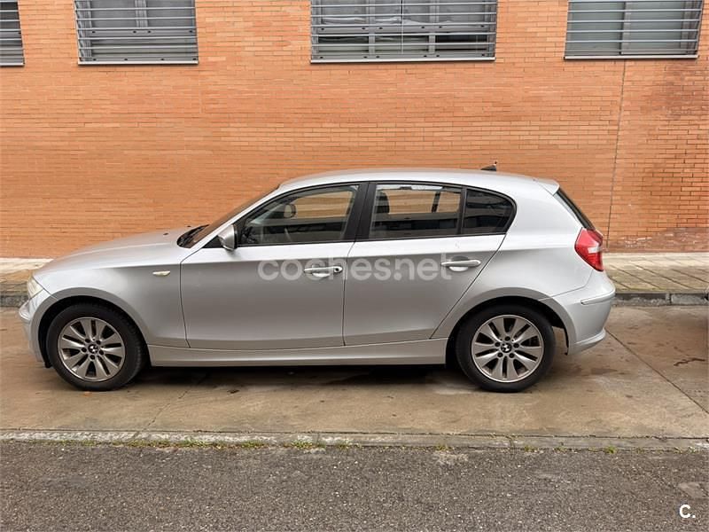 Usado BMW 116 115 HP (84 kW) 2009 Cinzento Citadino