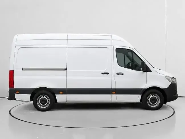 Usado Mercedes Sprinter 150 CV (110 kW) 2023 Blanco Van