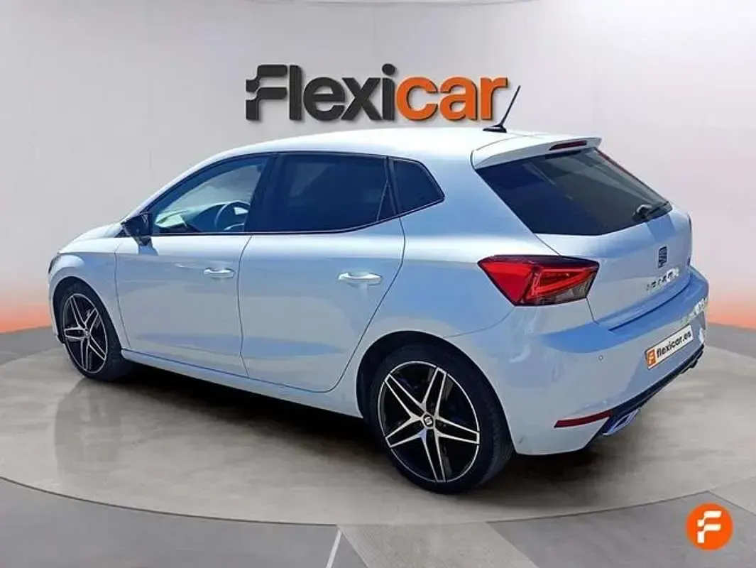 Usado Seat Ibiza FR 95 CV (69 kW) 2019 Blanco Utilitario