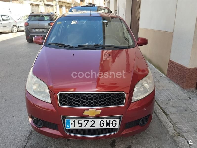 Usado Chevrolet Aveo LS 84 CV (61 kW) 2009 Granate Berlina