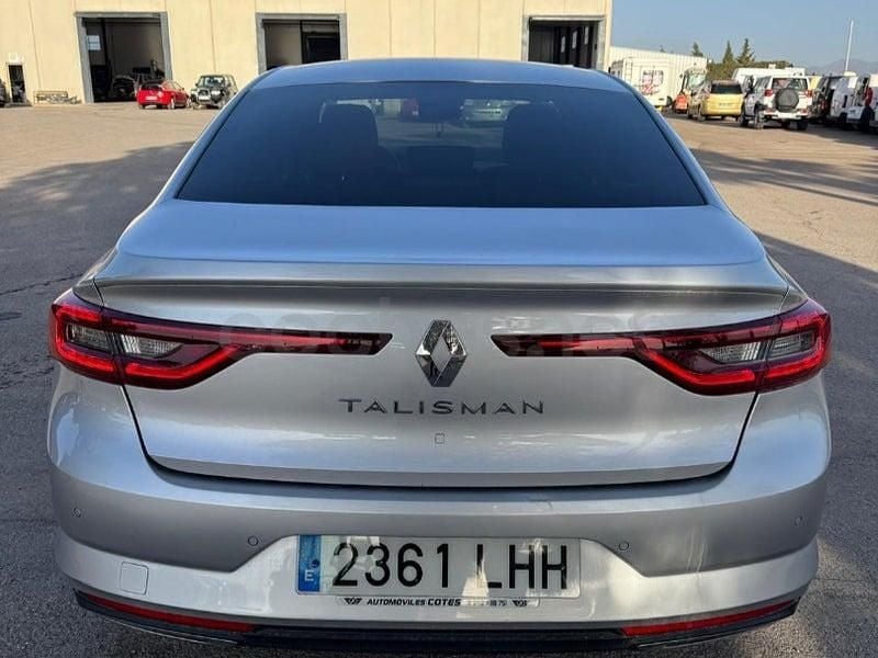 Usado Renault Talisman LIMITED 150 CV (110 kW) 2020 Gris / plata Berlina
