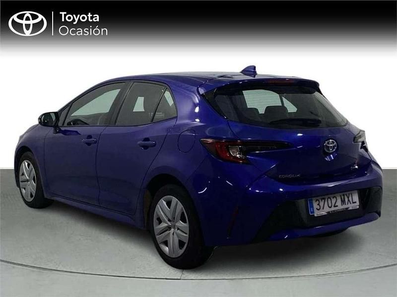 Usado Toyota Corolla Business Edition 140 CV (102 kW) 2024 Monovolumen