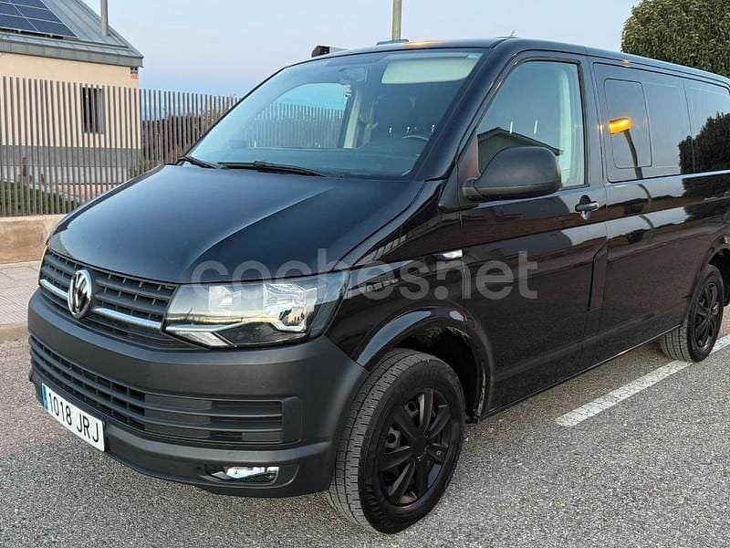 Negro Usado 2016 VW Caravelle Comfortline Monovolumen | 21.990 € (Buen precio) - Imagen 1/4