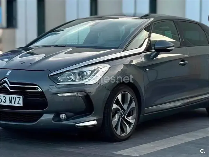 Usado Citroën DS5 200 CV (147 kW) 2012 Gris / plata Utilitario
