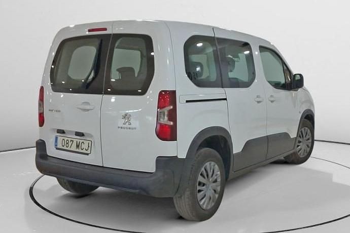 Usado Peugeot Rifter Business-Line 103 CV (75 kW) 2022 Blanco Monovolumen