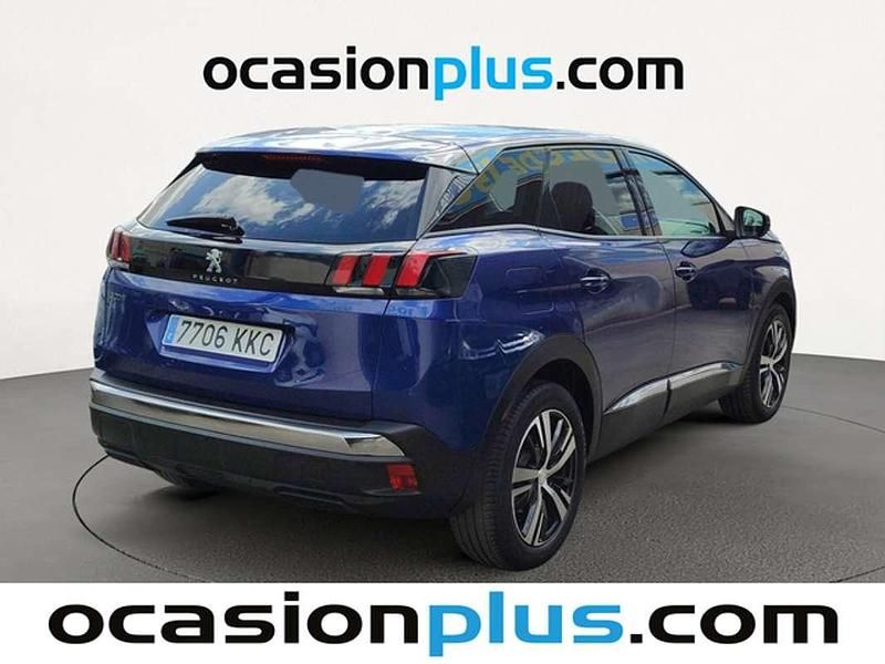 Usado Peugeot 3008 Allure 131 CV (96 kW) 2018 Azul SUV