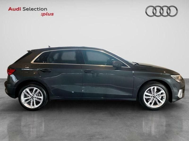 Usado Audi A3 Sportback e-tron Advanced Plus 204 CV (150 kW) 2024 Gris Utilitario