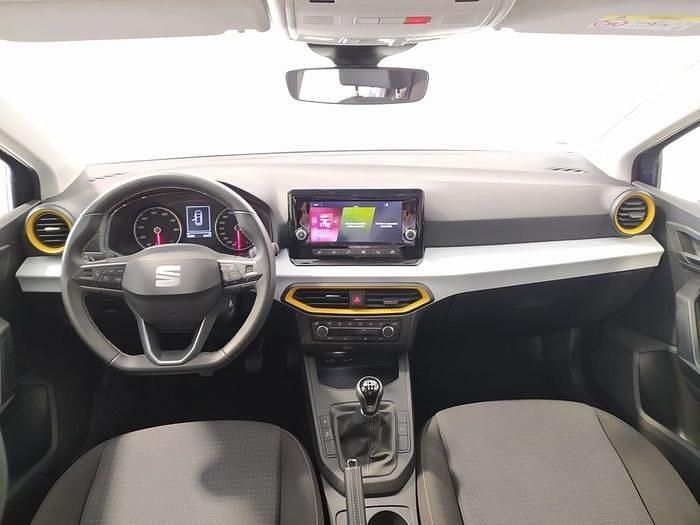 Usado Seat Ibiza Style 80 CV (58 kW) 2025 Gris