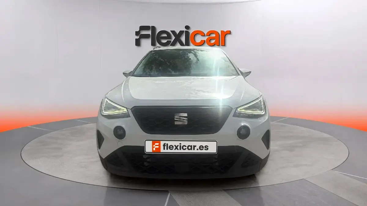 Usado Seat Arona Style 116 CV (85 kW) 2024 Blanco SUV
