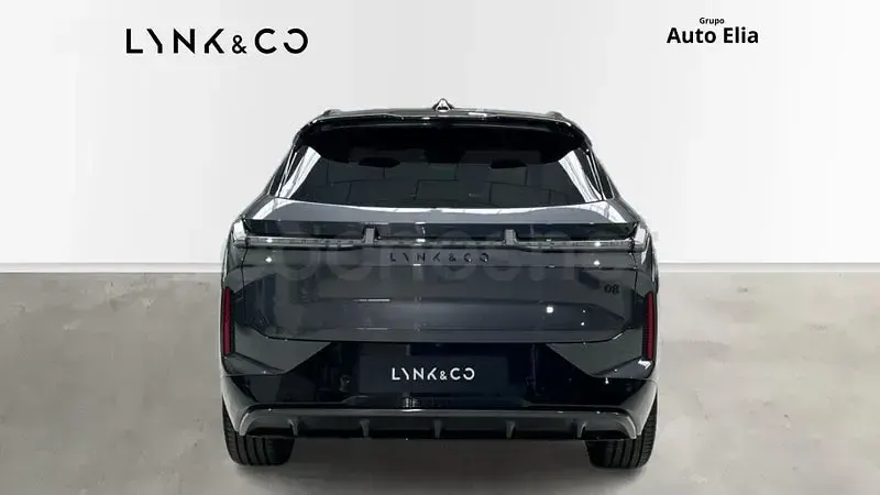 Usado Lynk & Co 08 350 CV (257 kW) 2025 Gris / plata SUV