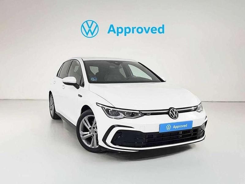 Usado VW Golf VIII R-line 150 CV (110 kW) 2024 Blanco Utilitario