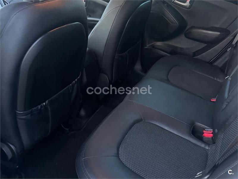 Usado Hyundai ix35 115 CV (84 kW) 2013 Blanco SUV