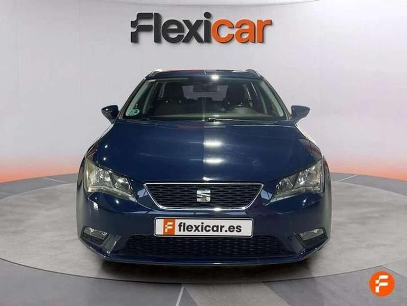 Usado Seat Leon ST Style 125 CV (91 kW) 2016 Azul Familiar