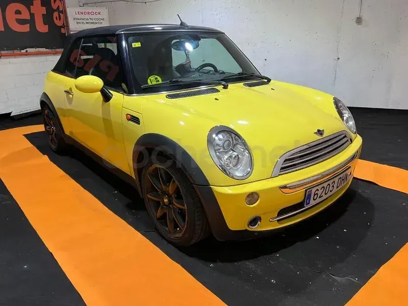 Usado Mini Cooper Cabriolet 116 CV (85 kW) 2005 Amarillo Descapotable