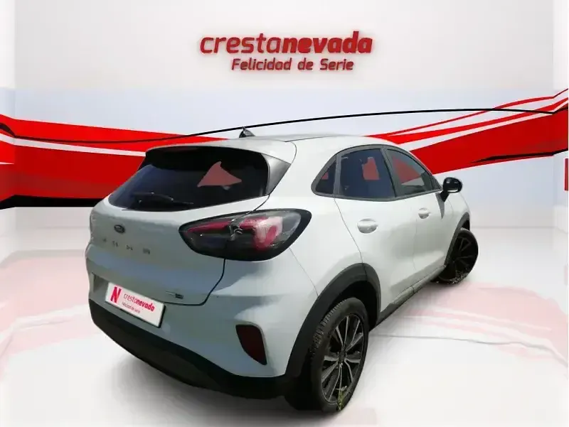 Usado Ford Puma Titanium 125 CV (91 kW) 2021 Blanco SUV