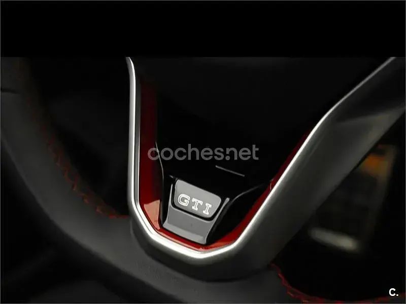 Usado VW Golf VII GTI Clubsport 301 CV (221 kW) 2021 Rojo Utilitario