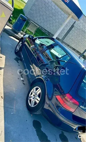 Usado VW Golf IV Conceptline 75 CV (55 kW) 2001 Azul Berlina
