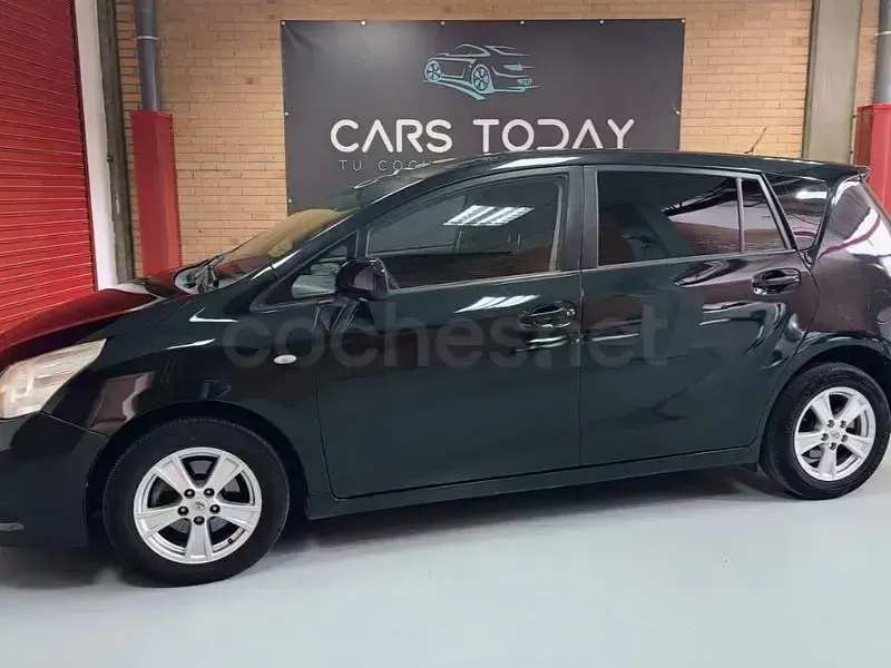 Usado Toyota Verso Active 132 CV (97 kW) 2010 Negro Monovolumen