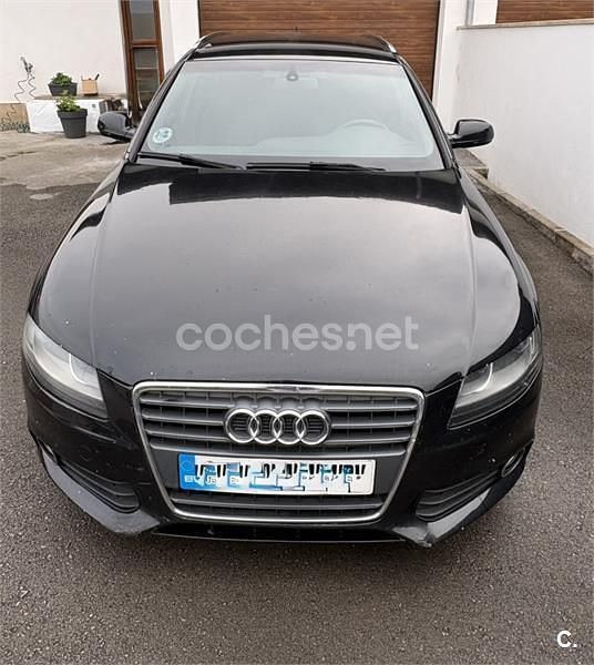 Usado Audi A4 143 HP (105 kW) 2011 Preto Carrinha