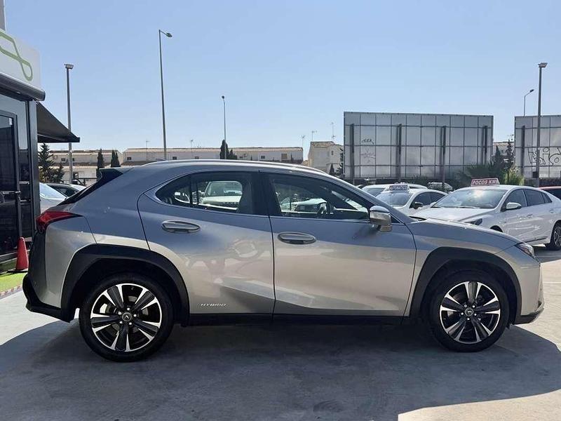 Usado Lexus UX 250h 2021 Gris SUV