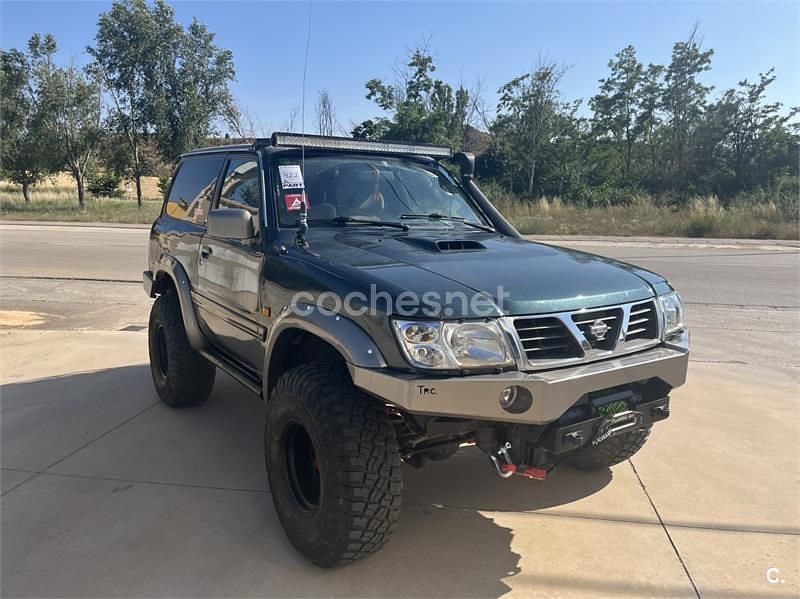 Verde Usado 2001 Nissan Patrol SUV | 17.500 € (Caro) - Imagen 1/4