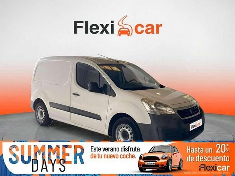 Blanco Usado 2016 Peugeot Partner Monovolumen | 6990 € (Buen precio) - Imagen 1/4