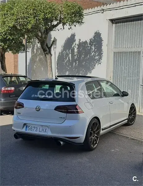 Usado VW Golf VII GTI 230 CV (169 kW) 2016 Blanco Berlina