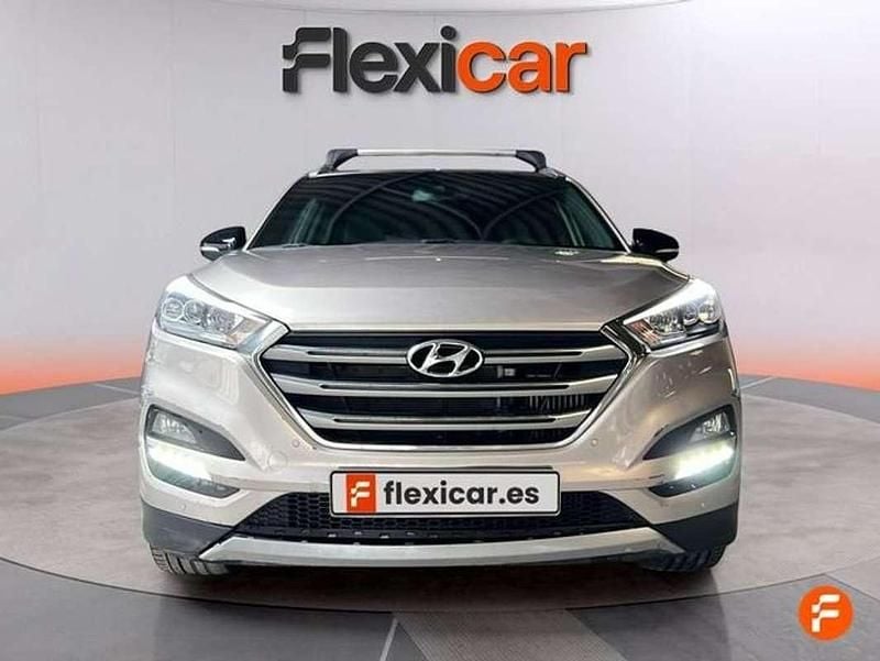 Usado Hyundai Tucson GO! 141 CV (103 kW) 2018 Gris SUV