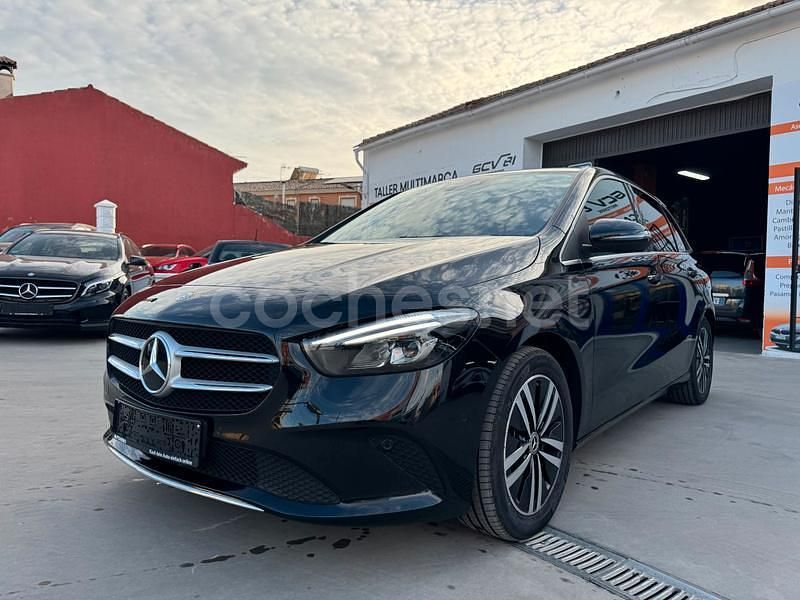 Negro Usado 2022 Mercedes B200 Monovolumen | 27.900 € (Precio justo) - Imagen 1/4