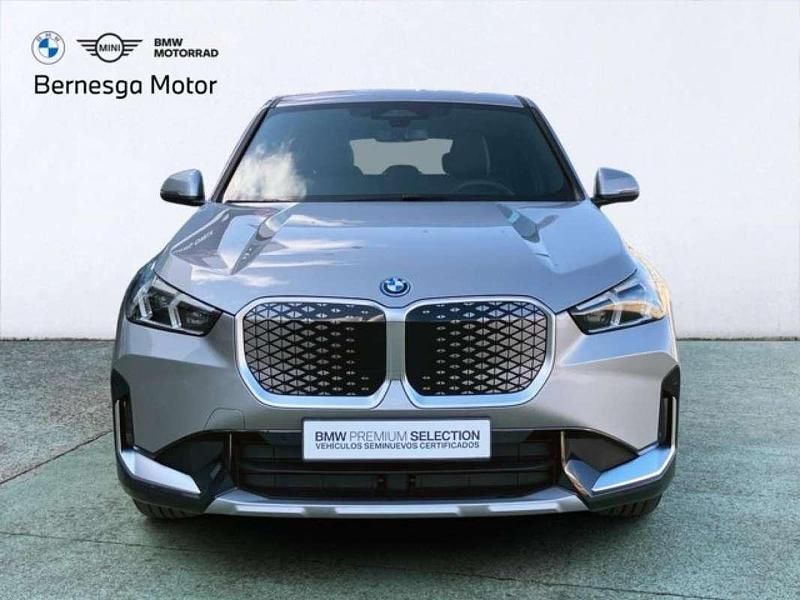 Usado BMW iX1 Comfort Edition 150 kW (204 CV) 2024 Plateado SUV