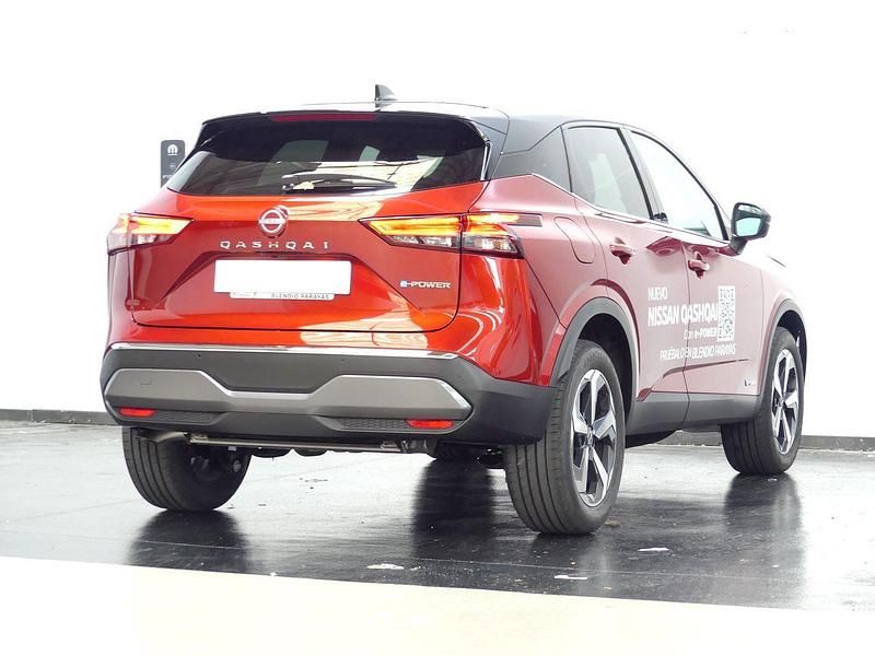 Usado Nissan Qashqai N-Connecta 190 CV (139 kW) 2023 Rojo SUV