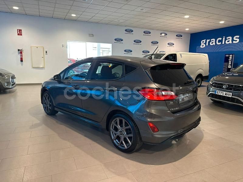 Usado Ford Fiesta ST-Line 125 CV (91 kW) 2022 Gris / plata Berlina