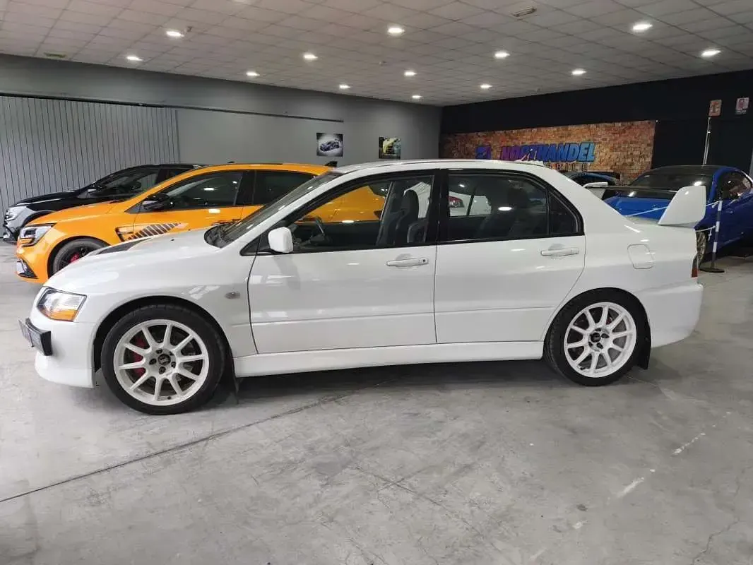 Usado Mitsubishi Lancer Evolution 280 CV (205 kW) 2007 Blanco Berlina