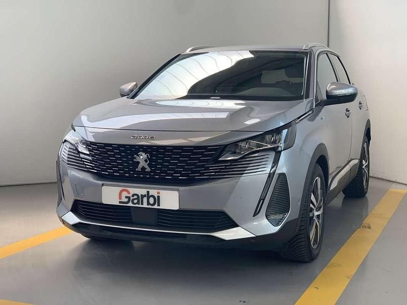 Usado Peugeot 3008 Allure 224 CV (164 kW) 2021 Gris SUV