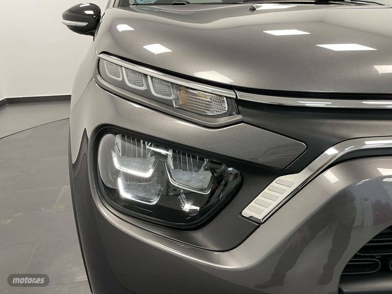 Usado Citroën C3 Shine 102 CV (75 kW) 2022 Gris Utilitario