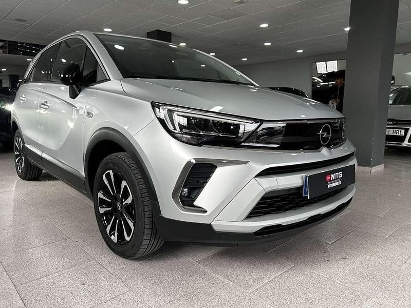 Usado Opel Crossland 110 CV (80 kW) 2024 Gris SUV