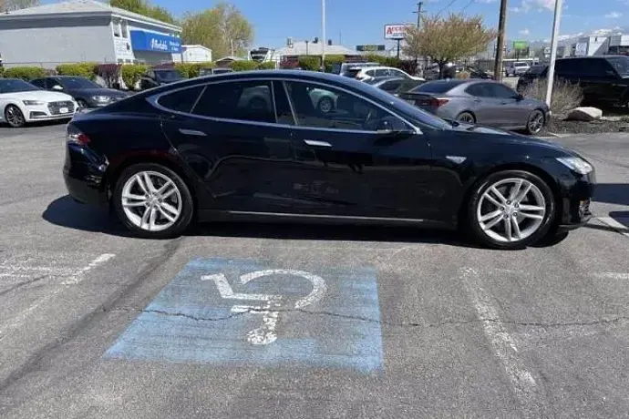 Usado Tesla Model S 225 kW (306 CV) 2016 Utilitario