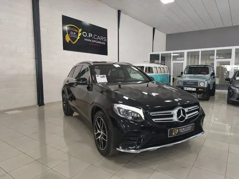 Usado Mercedes GLC250 AMG line 204 CV (150 kW) 2016 Negro SUV