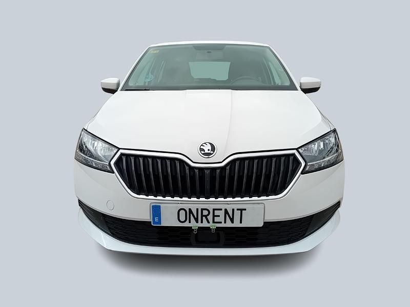 Usado Skoda Fabia Ambition 110 CV (80 kW) 2020 Blanco