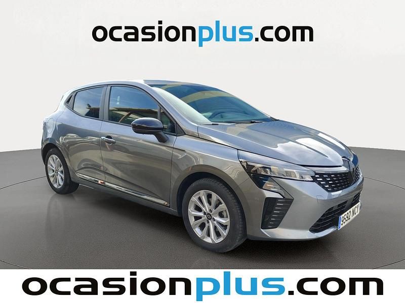 Käytetty Renault Clio V Evolution 101 HP (74 kW) 2025 Harmaa Viistoperä