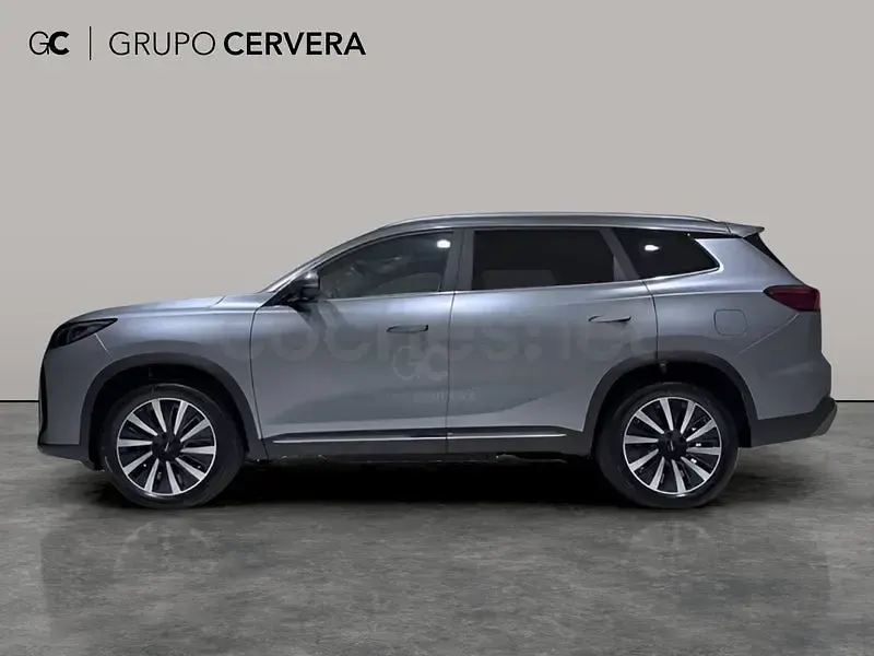 Nuevo Ebro s800 Luxury 279 CV (205 kW) 2026 Gris / plata SUV