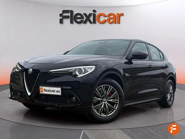 Usado Alfa Romeo Stelvio Super 190 CV (139 kW) 2022 Negro SUV