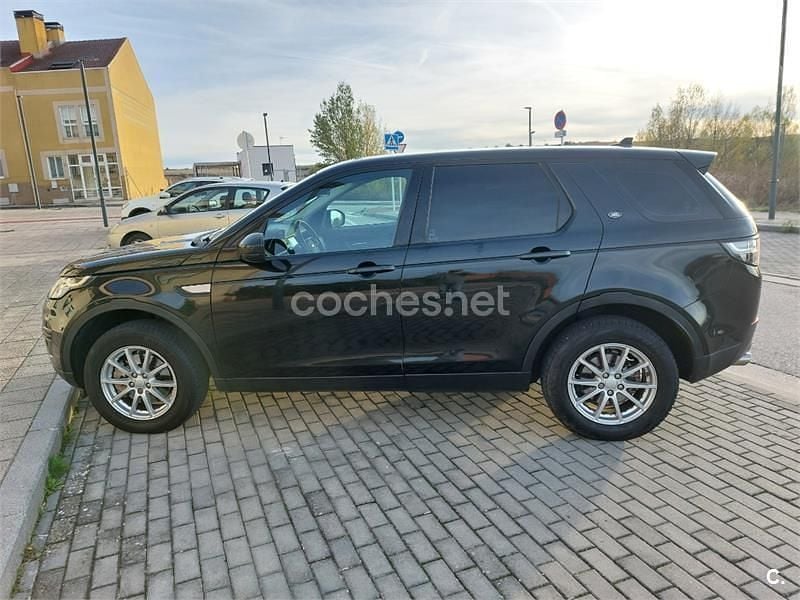 Usado Land Rover Discovery Sport SE 150 CV (110 kW) 2016 Negro SUV