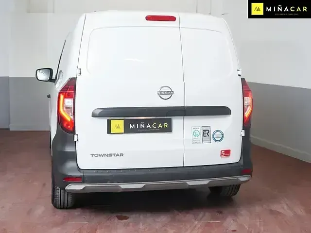 Usado Nissan Townstar 130 CV (95 kW) 2023 Blanco Van