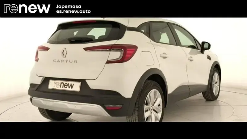 Usado Renault Captur Evolution 90 CV (66 kW) 2023 Blanco SUV