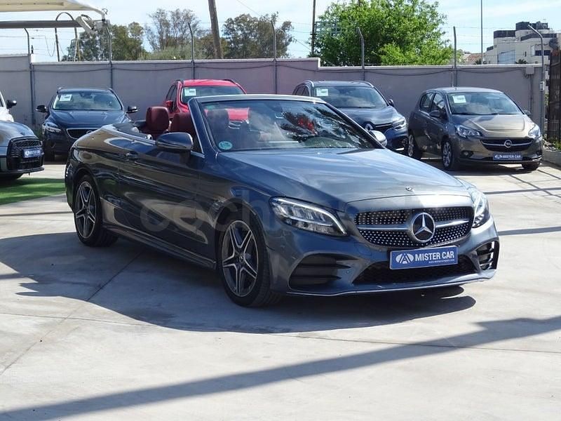 Usado Mercedes C220 194 CV (142 kW) 2019 Gris / plata Descapotable